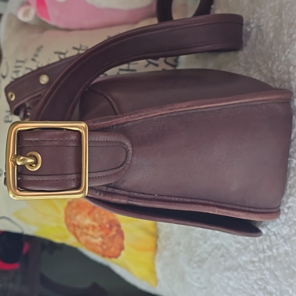 Coach VINTAGE Patrica's Legacy Mahagony Color,  Costa Rica Made in 2001 - Picture 5 of 17